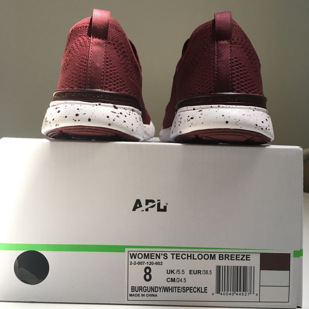 APL Techloom Breeze Sneaker Burgundy/White 8 NIB - Picture 3 of 6